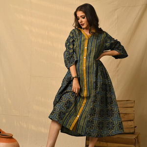 เดรสผ้าฝ้ายโบฮีเมียนพิมพ์ลายบล็อกสีครามสำหรับ100% เดรสมิดิทรงเรขาคณิต - Product Image 1