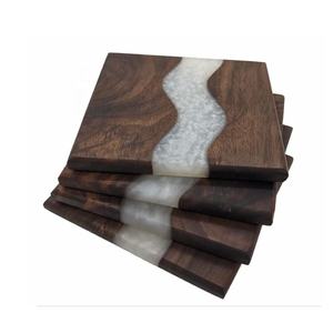 Ensemble de 4 sous-verres en marbre et bois gris modernes pour café, boisson et thé pour table Dinig Sous-verres modernes pour la décoration intérieure - Product Image 2