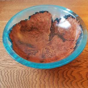 Cuenco para servir ensalada de frutas de resina de madera maciza, producto hecho a mano, cuenco de madera de resina epoxi de alta calidad para el hogar, cuenco de vajilla - Product Image 4