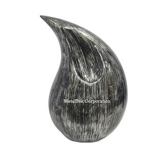 Urnas de Metal con Forma de Lágrima Extra Grande Hechas a Mano Nuevo Diseño Entierro Adulto Cenizas de Cremación Ceremonias Funerarias Negro Blanco Sombreado - Product Image 1