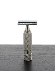 Profesional Wet Shaving Classic Collection Razor 110S, Acero Inoxidable. Hecho por Zarnab quirúrgico - Product Image 1