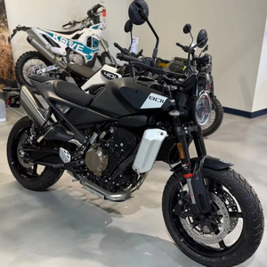 รถมอเตอร์ไซค์ Husqvarna Svartpilen 801 ขายดี - Product Image 1