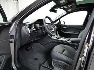 Auddiii Q7 quattro Premium Plus 45 TFSI d'occasion Très bien utilisé 2025 - Product Image 3