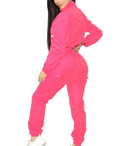 Fabrication en usine de survêtement en nylon pour femmes, logo brodé personnalisé, ensemble coupe-vent en nylon à blocs de couleur - Product Image 3