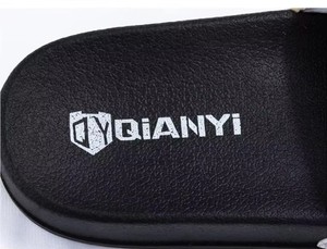 BreezeStep Özel Logolu Unisex Terlik Su Geçirmez Kaymaz Kalın Tabanlı Hafif Nefes Alabilen İç ve Dış Mekan Ev Terliği - Product Image 3