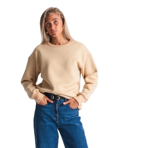 Sweat-shirt uni élégant pour femmes, col rond, polaire doux, parfait pour les tenues décontractées, les superpositions et la saison hivernale - Product Image 4