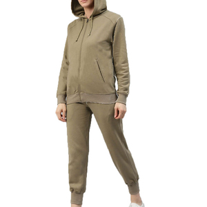 Survêtements tendance de qualité supérieure pour femmes Logo personnalisé Tarifs de gros par fabricant pour les survêtements pour femmes - Product Image 3