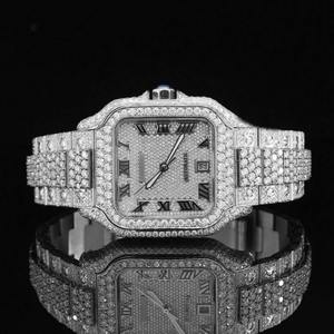 Montre entièrement sertie de diamants HPHT cultivés en laboratoire avec cristal saphir, montre de luxe en acier inoxydable à prix de gros. Ceci est élégant - Product Image 2
