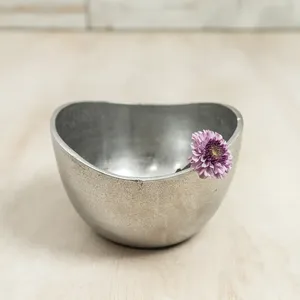 Bol artistique fait main pour cadeaux d'entreprise, vaisselle d'exportation pour traiteur, centre de table, sûr et plaqué, fabriqué par Zahid Exports - Product Image 1