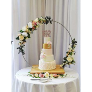 แท่นวางเค้กโค้งสไตล์หรูหราแท่นวางตกแต่งเค้กวัสดุเกรดแท้มาใหม่ - Product Image 1