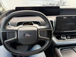 Ford Expedition Platinum MAX Usado 2025 - Product Image 3