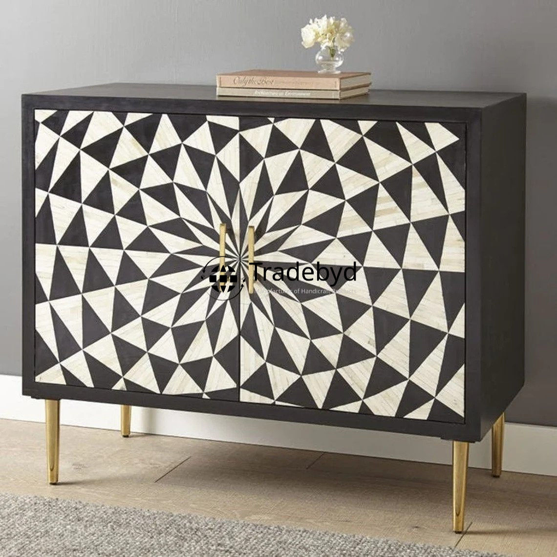 Available in different Colors