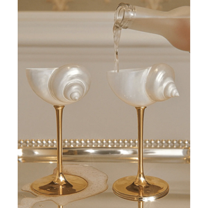 แก้วไวน์เปลือกหอยทะเลธรรมชาติ ดีไซน์สร้างสรรค์ งานแฮนด์เมด สำหรับตกแต่งงานแต่งงาน - Product Image 1