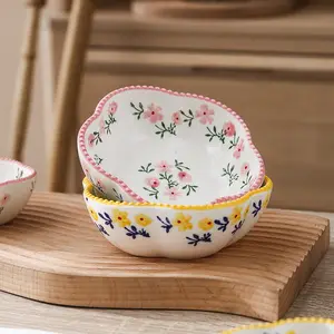 Modern Cute Pink Ceramic Dinnerware Set Fine Bone China England Style Flower Design Porcelain Plate Bowl