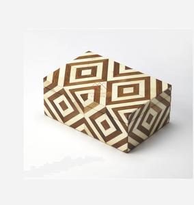 Meilleures ventes Cadeaux en bois Organisateur de rangement Boîte à bijoux en bois sculpté à la main avec incrustation d'os - Product Image 5