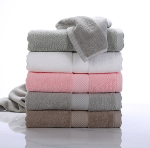 Serviettes en coton éponge 100% personnalisées en gros, ensembles de serviettes blanches, séchage rapide, imprimées, respirantes, super douces, serviettes de sport, de spa, de bain, de visage - Product Image 2