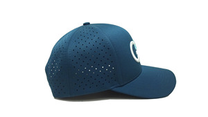 Gorra de béisbol deportiva de poliéster al por mayor con ventilación cortada a láser, de alta calidad, fabricante profesional, MOQ bajo - Product Image 2
