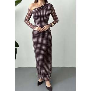 Vestido de Tul con Estampado a Cuadros Marrones - Marrón - Product Image 4