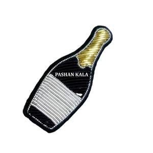 Adorno Colgante para Árbol de Navidad, Forma de Botella Redonda, Trabajo con Cuentas, Bordado Zari para Artículos Navideños - Product Image 1