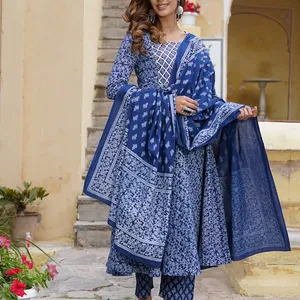 Bollywood estilo moda mujer algodón verano Boho fiesta Anarkali Kurti conjunto con pantalón con dupatta