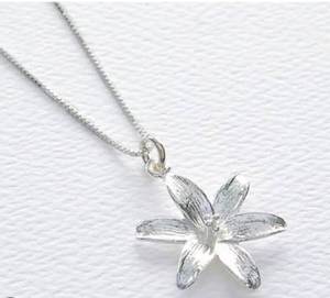 Collier à pendentif vintage en argent de qualité supérieure 5x10mm en forme de fleur marquise taillée en diamant Multi pierres précieuses 18 pouces chaîne à maillons cadeau - Product Image 2