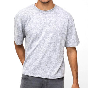 Camisetas cuadradas recortadas de gran tamaño de alta calidad para hombres con logotipo personalizado, hombro caído y peso pesado, ajuste en caja de algodón 100 por ciento - Product Image 1