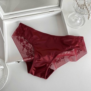 Conjunto de lencería sexy de encaje transpirable con aros y bordados, estilo popular al por mayor para chicas - Product Image 5