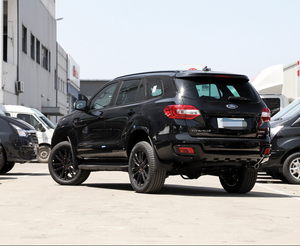 SUV Mediano Económico de Combustible Convencional con Asientos de Cuero, Cámara Trasera, Protección Contra Accidentes, Inteligente y en Buen Estado - Product Image 5