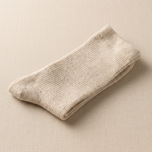 Chaussettes côtelées pour femmes pour un usage quotidien avec une adhérence antidérapante et un ajustement confortable 14 - Product Image 1