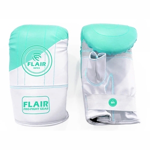 Gants de karaté de haute qualité avec logo personnalisé, mitaines d'entraînement légères et imperméables pour arts martiaux - Product Image 5