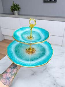 Nouvelles arrivées Support à gâteau en résine à 2 niveaux pour mariages fêtes d'anniversaire Hôtels-Look moderne Logo de couleur personnalisé Uzair Handicrafts - Product Image 5