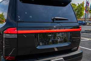 GX G550 2024 Usado Certificado en Buen Estado, Motor Premium, Transmisión Automática de 6 Velocidades, Cuero de Alta Calidad, Color Oscuro, Euro IV - Product Image 3