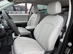 HYUNDAI IONIQ 5 LIMITED AWD 2023 USADO, Volante a la Izquierda/Derecha - Product Image 4
