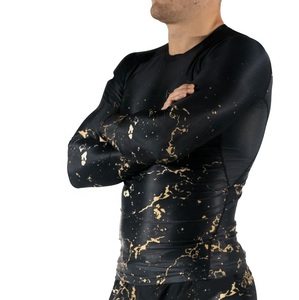 Camiseta ajustada de manga larga personalizada Gym Muscle Fit Rash Guard para hombres - Product Image 2