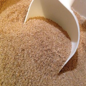 Salvado de Trigo NatureNourish: Nutrición Natural para Ganado Saludable - Product Image 3