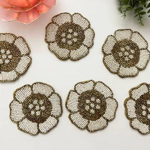 Posavasos con cuentas de vidrio hechos a mano-Posavasos clásicos con respaldo de poliéster (4x4 pulgadas) para iglesia y regalos religiosos - Product Image 2