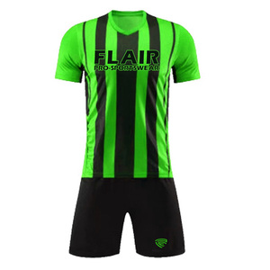 Uniformes de Fútbol Personalizados de la Mejor Calidad, Transpirables y Cómodos, Servicio OEM, para Adultos, Hombres, Jugadores, Corte Automatizado - Product Image 3