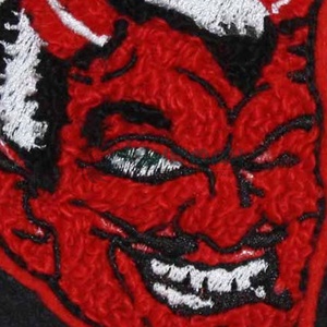 Écussons chenille brodés personnalisés pour hommes dernière mode pour vêtements de rue pour hommes Écussons chenille mode par transfert de chaleur - Product Image 4