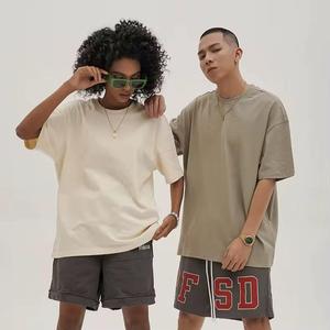 T-shirt vierge personnalisé pour hommes 250 300 Gsm lourd 100% coton T-shirt oversize épaule tombante Boxy Fit Crop T-shirt pour hommes - Product Image 4