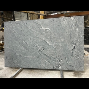 Dalle de granit gris veiné moderne, finition polie, pierre naturelle pour comptoirs d'îlot personnalisés et panneaux muraux décoratifs - Product Image 1