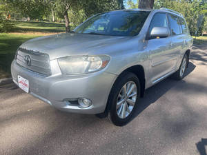 Auto Usado Económico Toyota Highlander Híbrido Limited 2010 con Volante a la Izquierda - Product Image 3