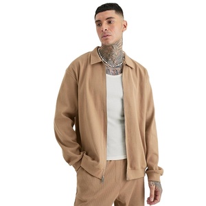 Chaqueta de Invierno para Hombre, con Capucha y Cuello Alto, Resistente al Viento, de Alta Calidad OEM, Estilo Urbano, Corte Regular, Manga Larga - Product Image 4