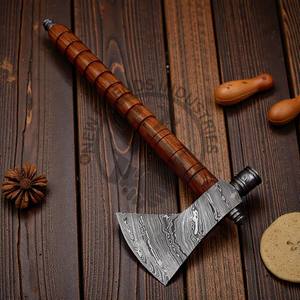 Hache Tomahawk en acier Damas de haute qualité, forgée à la main, très vendue, avec manche en bois de rose gravé à la main - Product Image 3