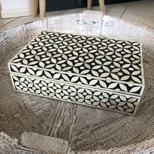 Meilleur prix fabriqué à la main en noir et blanc incrustation d'os floral organisateur de stockage boîte à mouchoirs décorative pour bijoux cadeaux souvenirs - Product Image 1