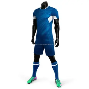 신상품 최고의 디자인 맞춤형 로고 빛 승화 경량 스포츠웨어 남성 여성 축구 유니폼