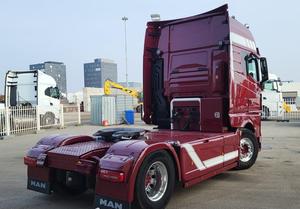 Nuevo Retardador M AN TGX 18.510 GX con Compresor de Aire Completo, Climatización Estacionaria y Transmisión Automática - Product Image 2