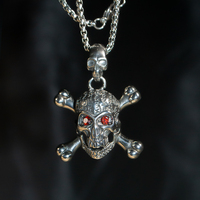 Collier Étanche avec Pendentif Crâne pour Hommes, Style Punk, en Acier Inoxydable Plaqué Or Noir, Bijou Gothique Viking Motard