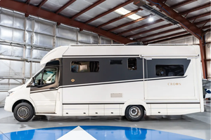 USADO, LISTO PARA CONDUCIR |   CONDUCCIÓN IZQUIERDA |   Volante a la derecha |   Conversión de Autocaravana MERCEDES-BENZ SPRINTER 4500 de 2019 - Product Image 2