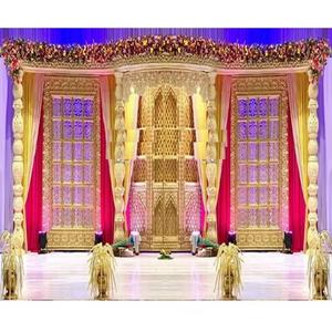 Escenario Elegante y Desmontable para Recepciones de Bodas Gujarati, Decoración de Escenario Moderna para Bodas y Compromisos, Nueva York - Product Image 1