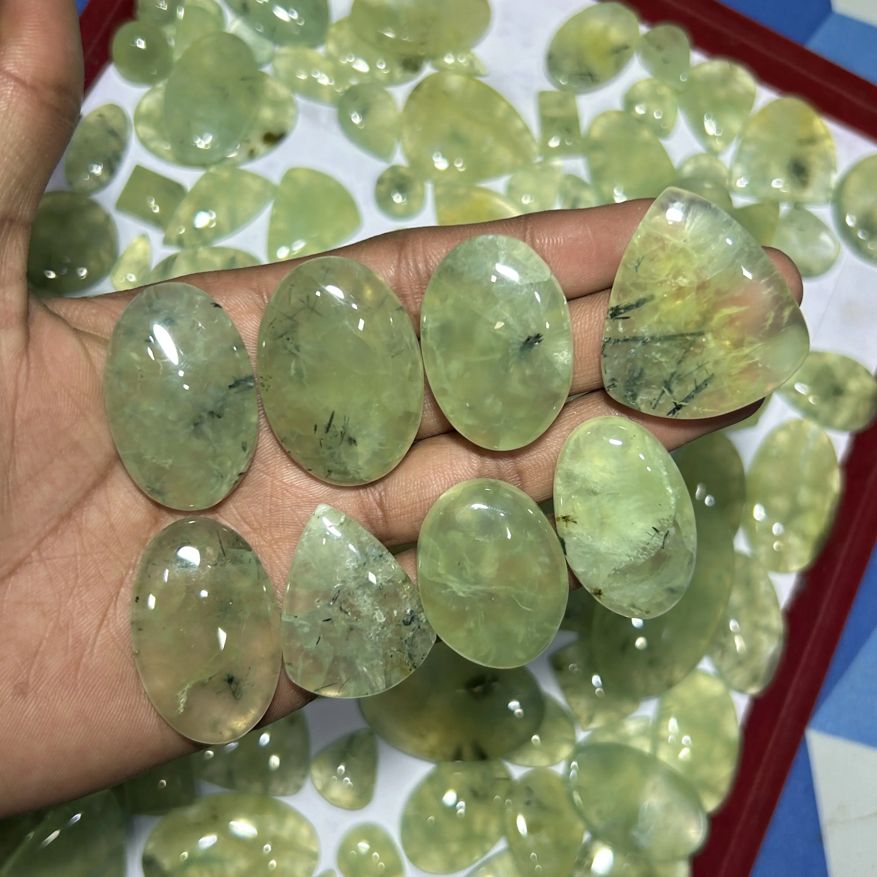 Preço barato lote de cabochões em forma de mistura de pedras preciosas Prehnite verde por atacado